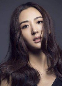 ​我国最美女经纪人，美貌胜过女明星，导演忍不住将她带入试镜房间