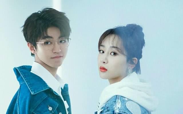 王俊凯婚纱摄影（杨紫王俊凯拍婚纱照）