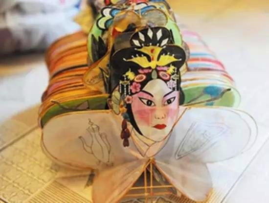 云南昆明特色纪念品(云南这些特色工艺品)(17)