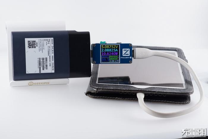 全网首拆：紫米4G路由器MF885拆解