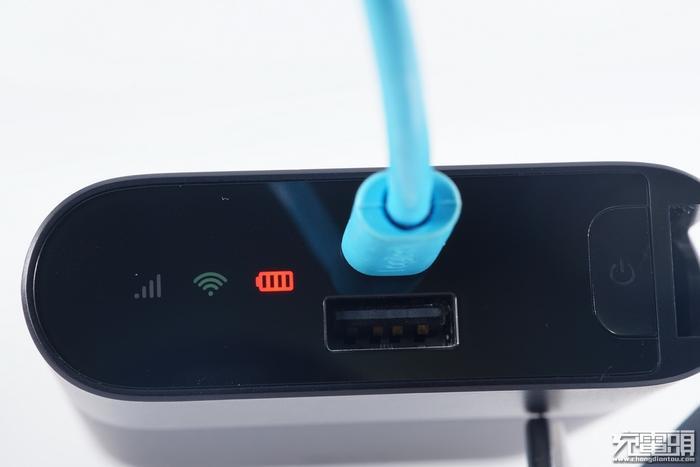 全网首拆：紫米4G路由器MF885拆解