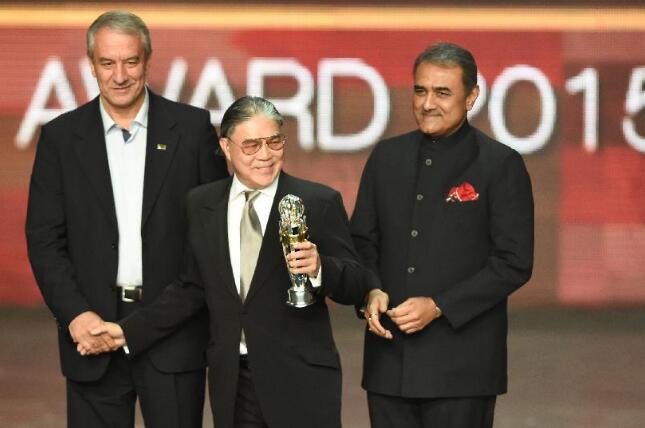 霍震霆有几个老婆 霍震霆的个人资料