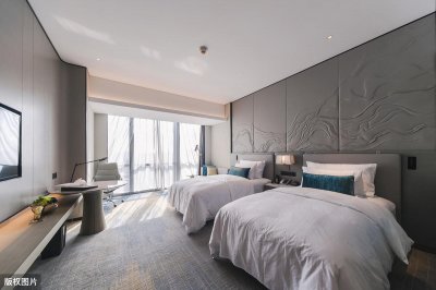 ​双床房，到底是 double room 还是 twin room？