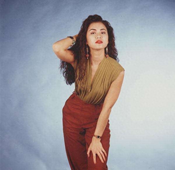 陈雅伦：美艳娇媚，颜值不输关之琳