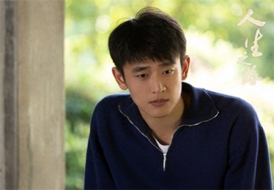 ​《人生之路》巧珍怀孕，加林只身去上海领奖，亚萍新身份出场