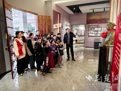 ​大冶陈贵镇为爱心托管注入红色力量