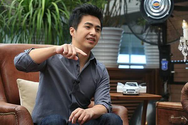 魏坤琳个人资料写真作品