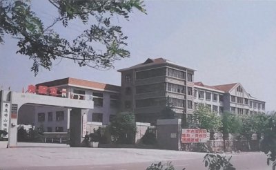 ​曾经的崂山啤酒厂和现在的青岛啤酒，两者之间有何渊源？