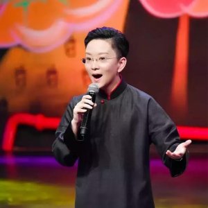 ​多亏20年前她选择不去日本，才成就了京剧界最帅“瑜老板”