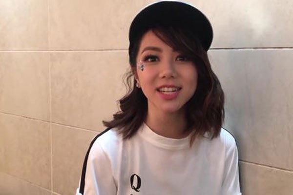 邓紫棋以前被那个的视频 黑料起底的很彻底