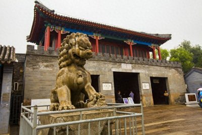 ​承德避暑山庄，历经清康熙、雍正、乾隆三朝，耗时89年建成