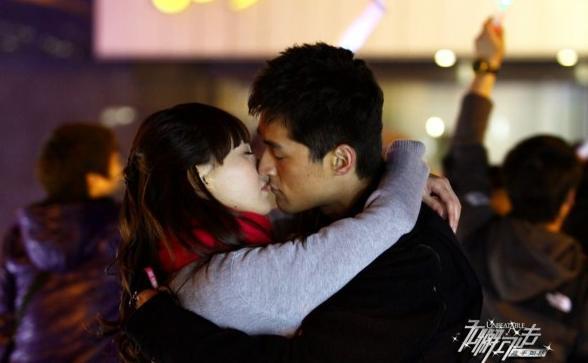 闫妮胡歌亲吻戏合集(胡歌吻戏整理成集)(5)