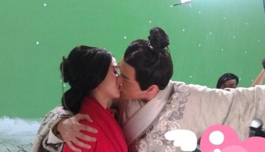 闫妮胡歌亲吻戏合集(胡歌吻戏整理成集)(3)