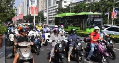 ​2022年1月起各地电动车新规明确，涉及两轮、三四轮电动车出行