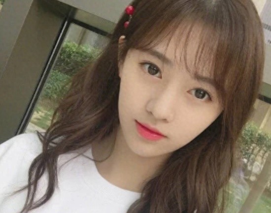 五千年美女鞠婧祎整容前后照片流出，网友看后，也太美了