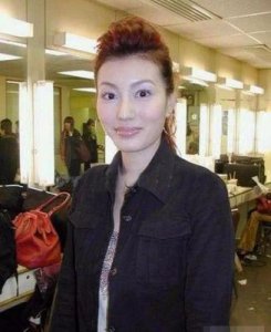 ​古天乐唯一公开承认的女友竟是她，令人意想不到！