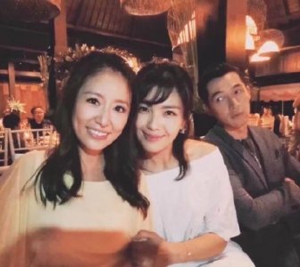 ​霍建华漂亮小姨子林艾为近照