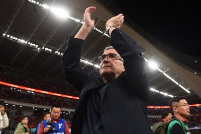 ​从“老骗子”到“老法师”！国足主帅伊万的口碑为何大反转？