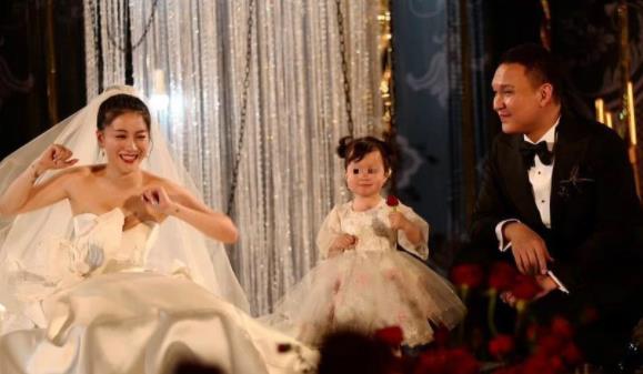 车澈李嘉格恋爱史 李嘉格车澈怎么认识的