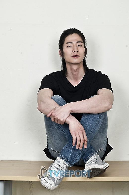 宋再临个人资料写真作品