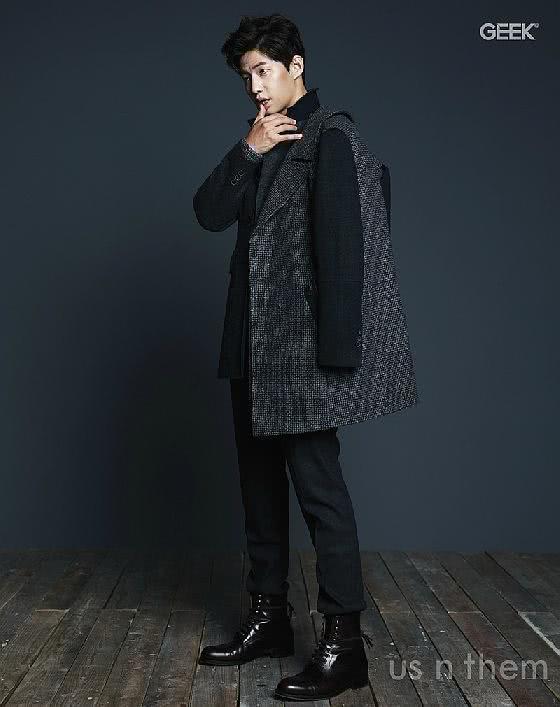 宋再临个人资料写真作品